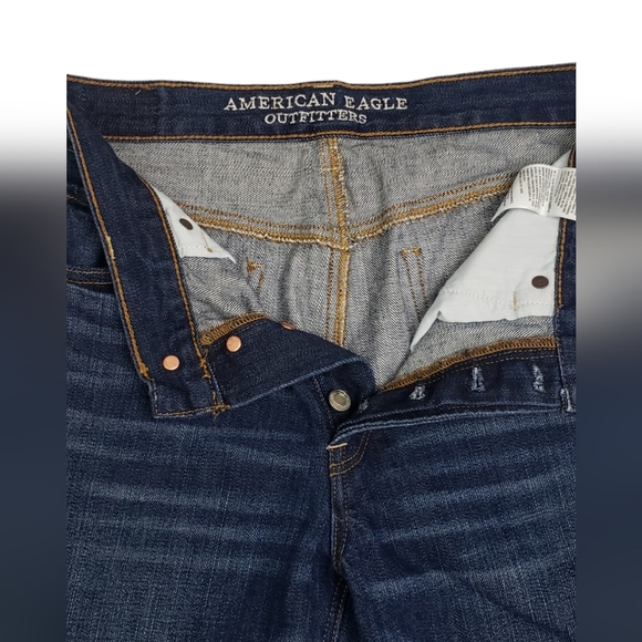 COPY - NWOT American Eagle Vintage Hi-Rise Button Fly Jeans - Picture 4 of 11